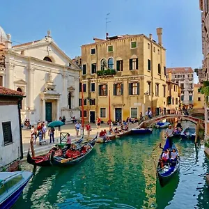 Ca Cicogna Air Conditioning And Fast Wifi, Location Venice